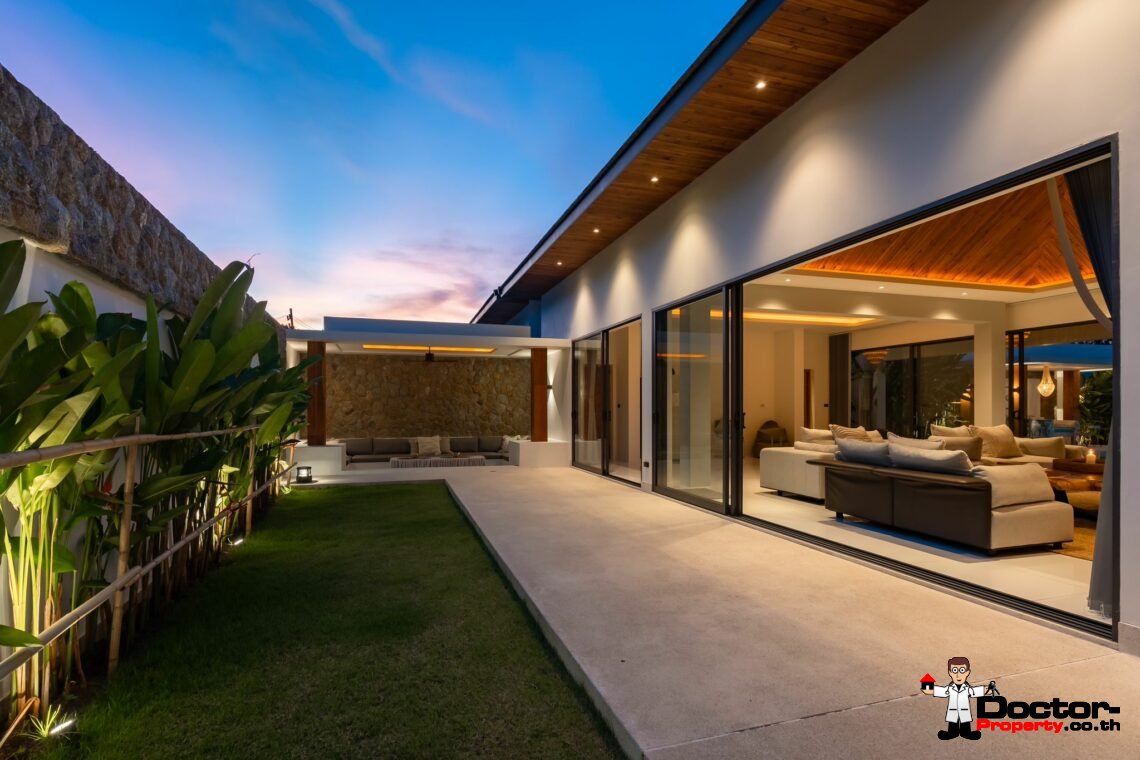 New Luxury Balinese Style Modern 3 Bedroom Pool Villa – Mea Nam, Koh Samui – For Sale